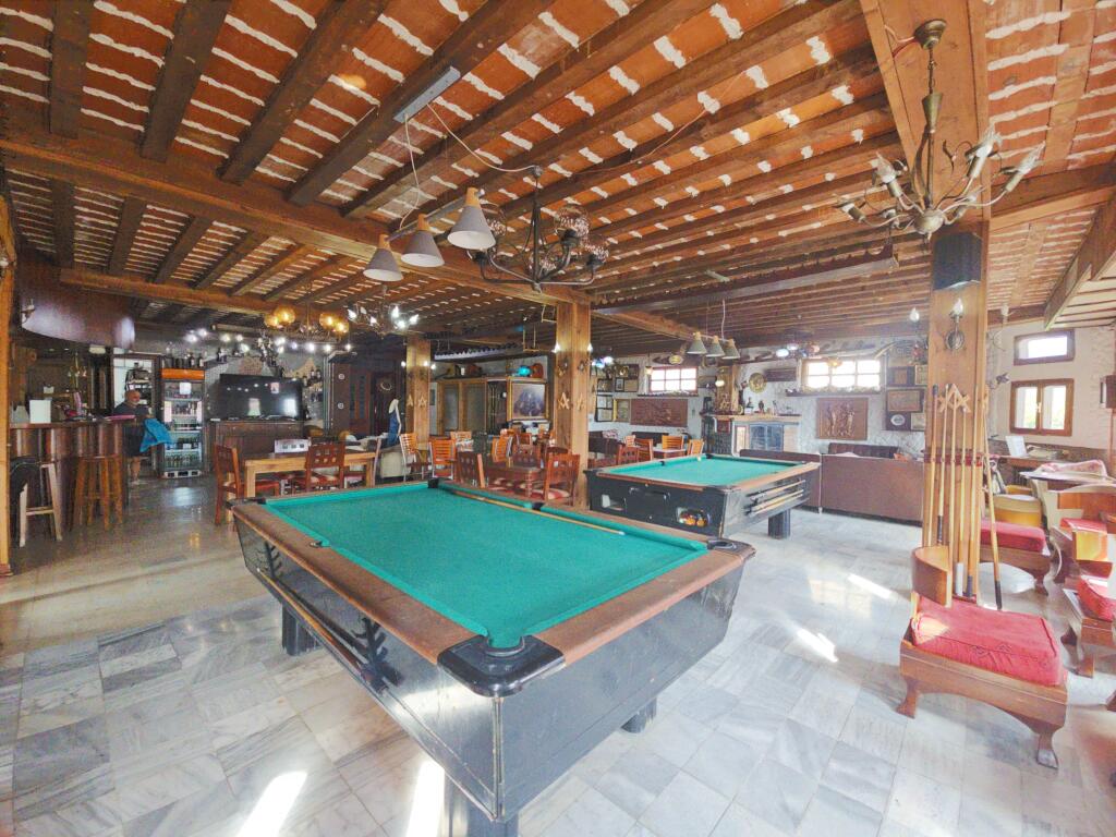 Unique property for rent for those who know its value Premises for: SHOP/RESTAURANT - Among the most special properties on the market - Perfect location