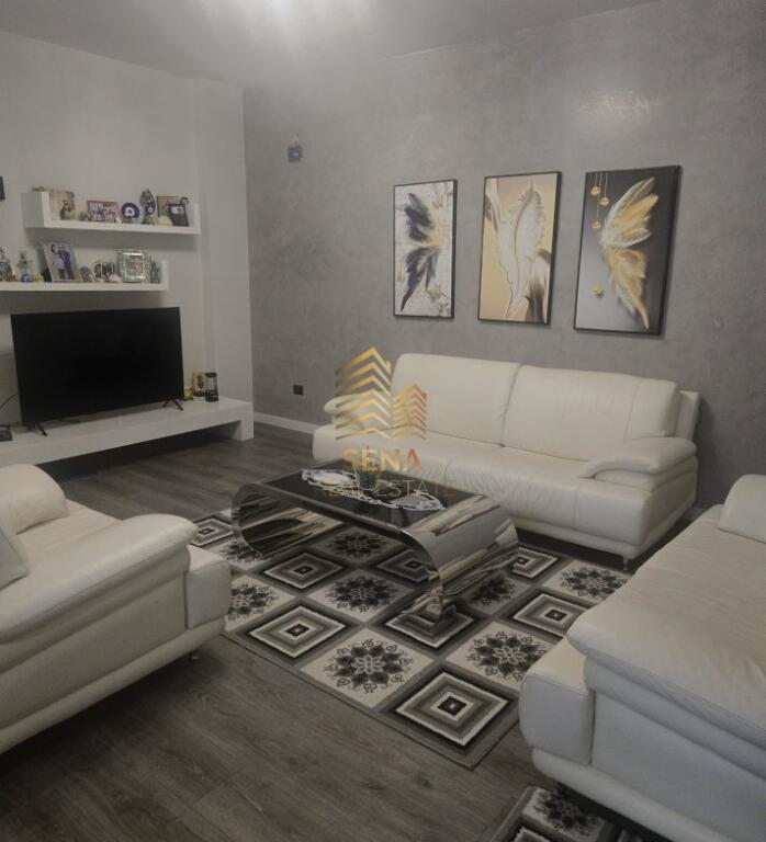 Affitto, Appartamento, 2+1+balcone, Yzberisht, 500 Euro/Mese