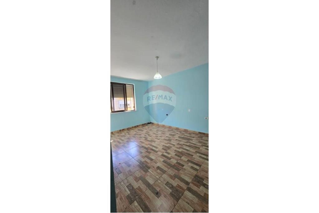 Apartment - For Sale - Construction Engineering, Tirana € 125,000