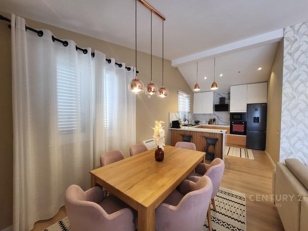 2+1 apartment for sale on Mine Peza street