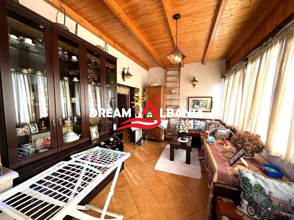 Appartamento 2+1+Veranda in vendita a Laprake vicino a Kupola, Tirana ID (41211464)