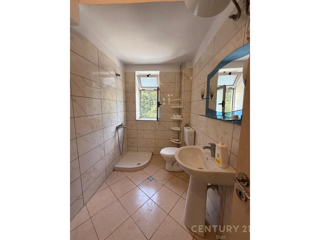 Appartamento 2+1 In Affitto a Myslym Shyri, Tirana - 500€ | 70 m²