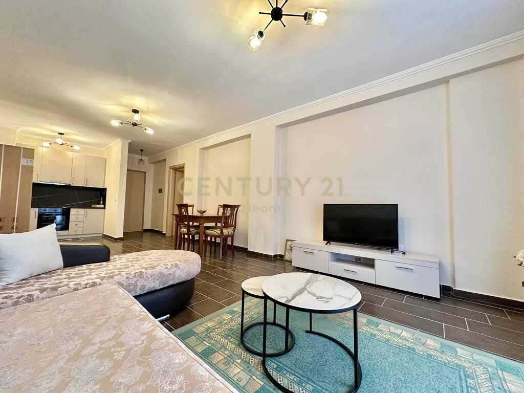 FOR RENT, APARTMENT 2+1+2, near the Çabej Palaces