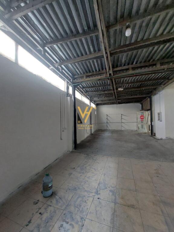 MAGAZZINO 550 M2 IN AFFITTO A DON BOSKO 3.000 EURO