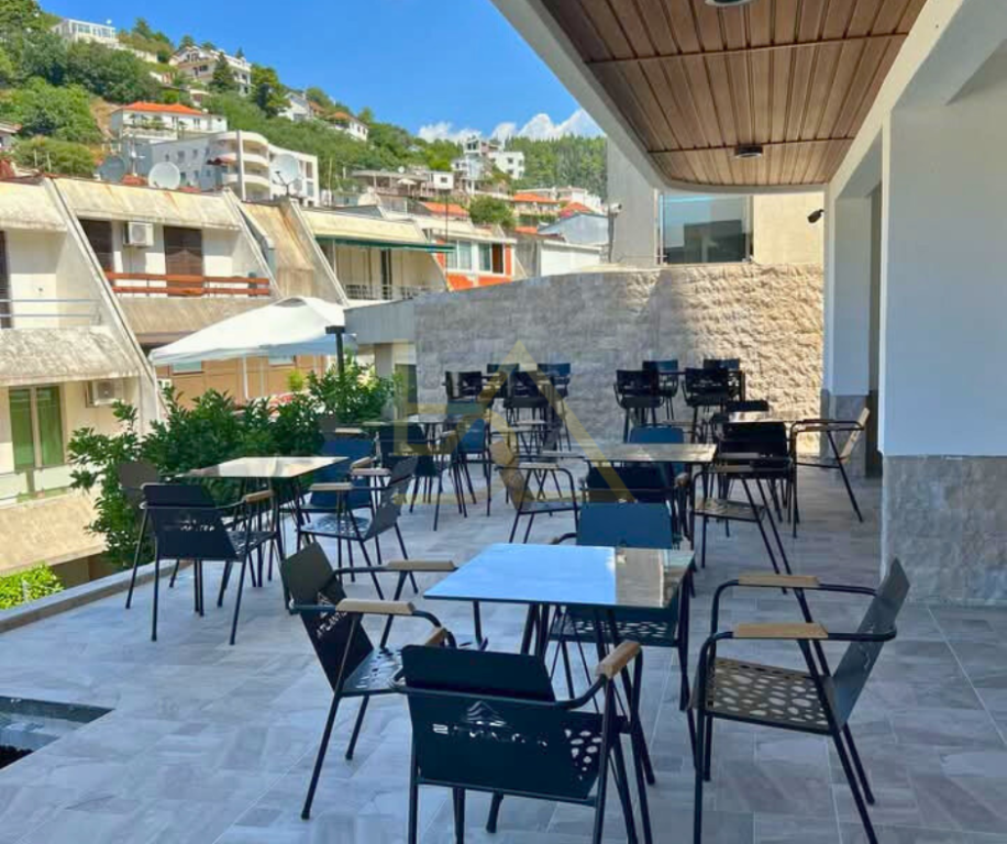 Vendesi Hotel – Ulcinj, Montenegro