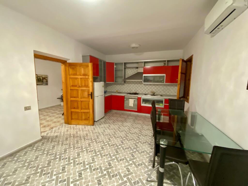 Casa Privata In Affitto A Vlore