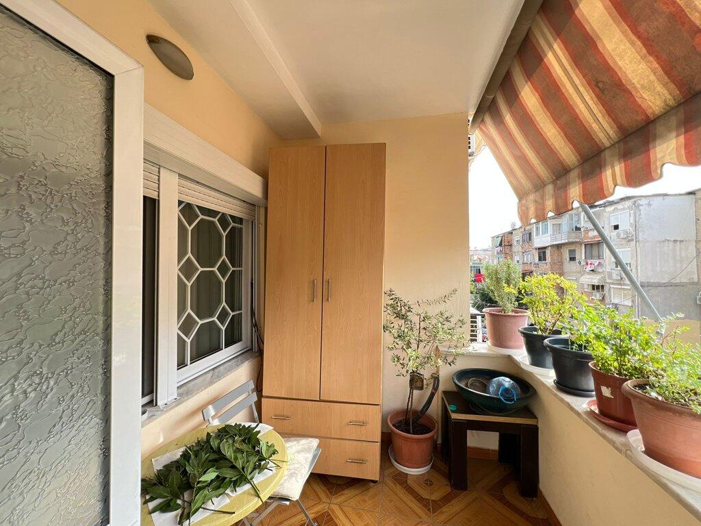 Appartamento 2+1 in affitto – Scuola di Balletto, Tirana