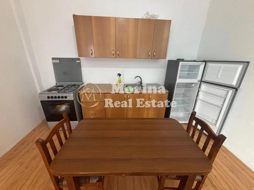 Affitto, Appartamento 2+1, 5 Maji, 350euro/mese