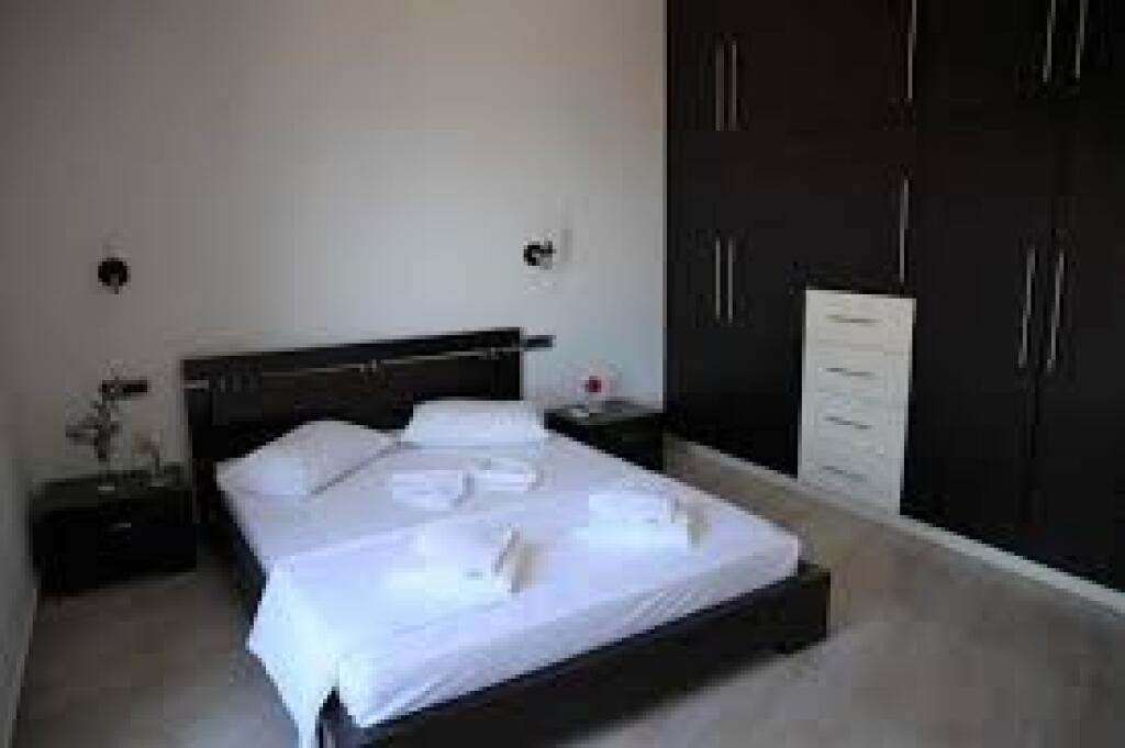 Appartamento in Affitto 1+1 a Bllok (ID B211298) Tirana.