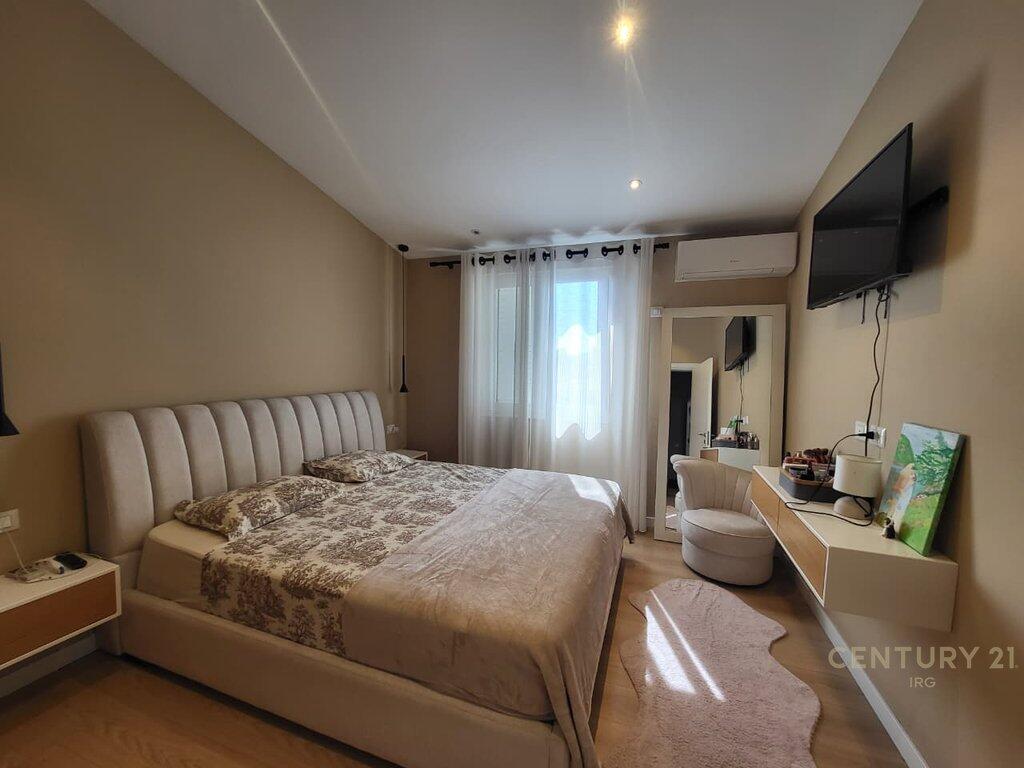 2+1 apartment for sale on Mine Peza street