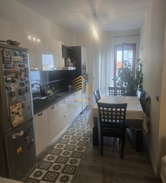 Affitto, Appartamento, 2+1+balcone, Yzberisht, 500 Euro/Mese