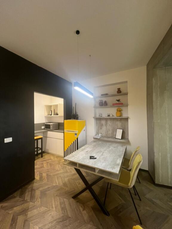 1+1, 2° piano edificio esistente, prezzo 550 euro non trattabile