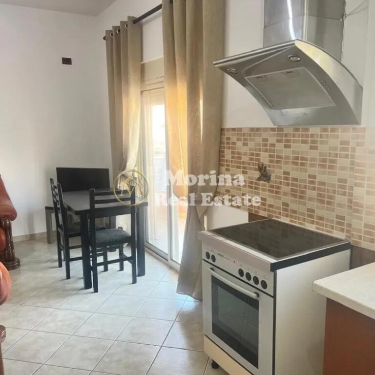 Qera, Hyrje Private, 1+1, te Rruga Siri Kodra, 400 euro/muaj