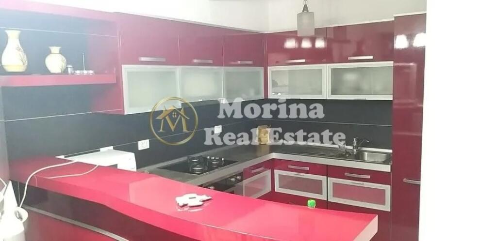 Qera, Apartament 3+1 , Selvia, 800 Euro/Muaj