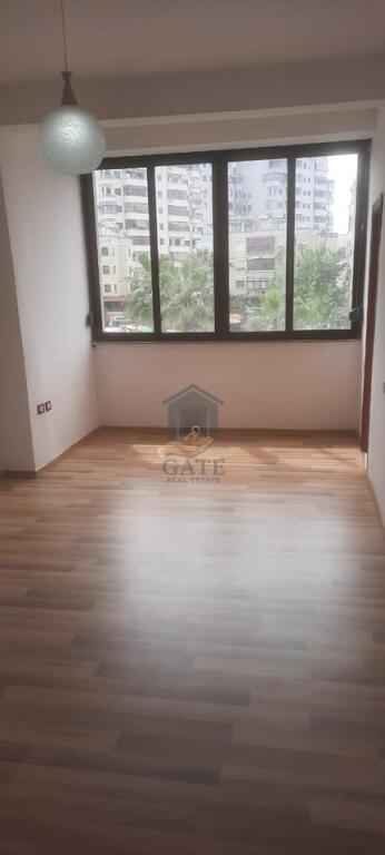 Shitet, Apartament 2+1, Stacioni i Trenit, Durres