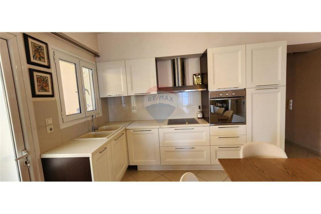 Apartament 3+1 ne shitje ne Sarande