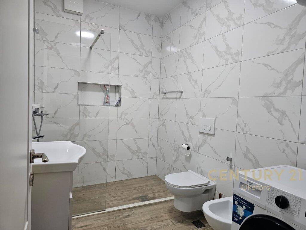 JEPET ME QIRA APARTAMENT 1+1 TEK ISH FUSHA AVIACIONIT!
