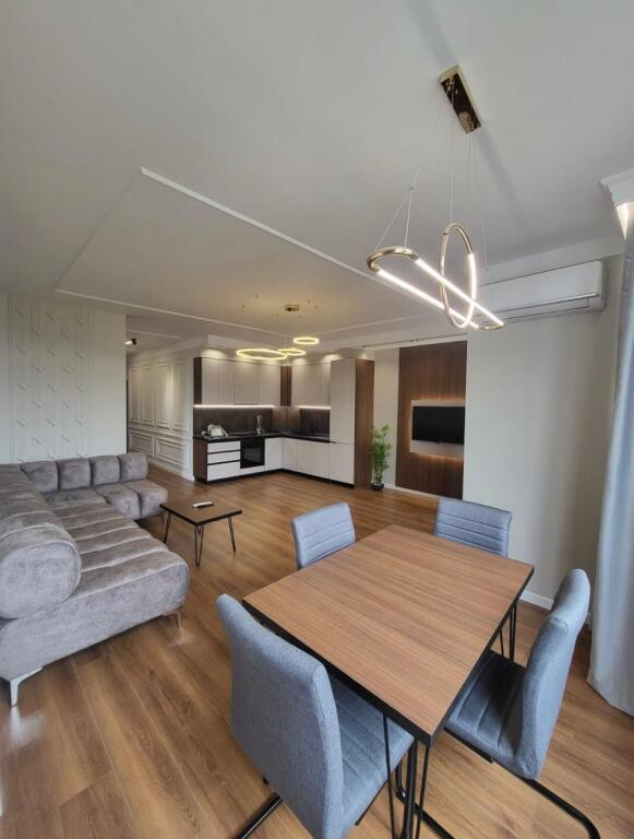 APPARTAMENTO 2+1+2 IN VENDITA - EX ESPOSIZIONE