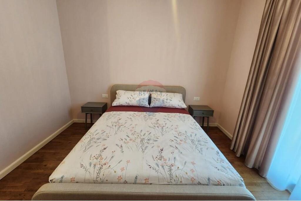 Tirane, affittasi appartamento 2+1+Balcone al 2° piano, 1.600 € (Via dei Kosovari) 530581008-35