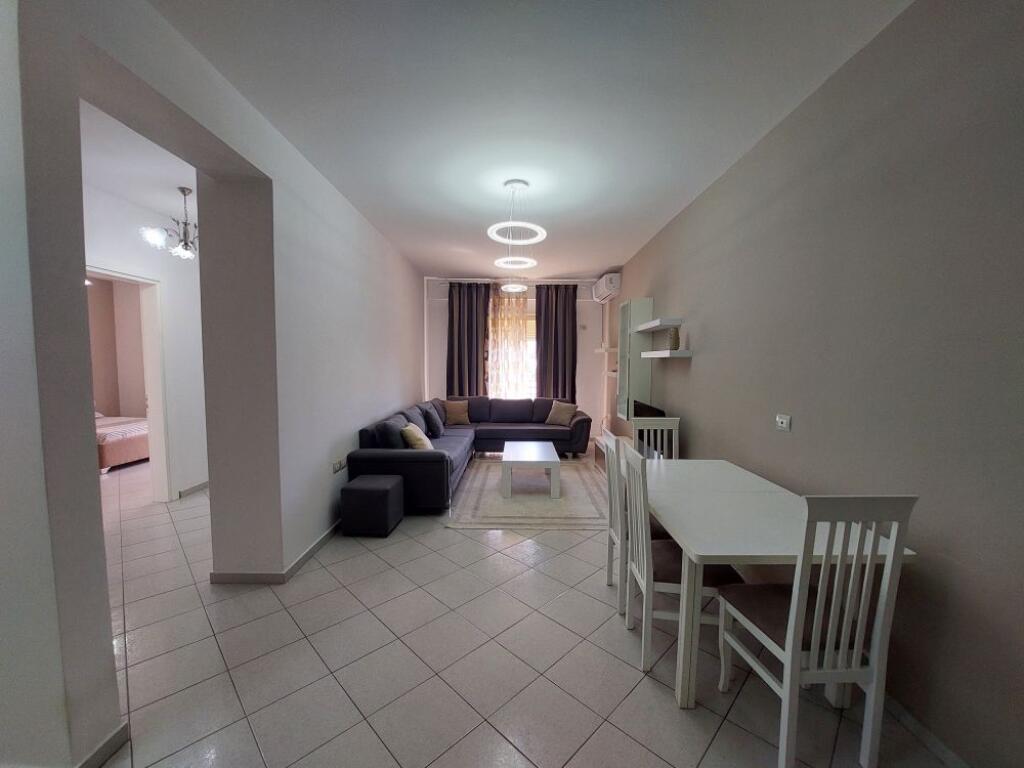 Appartamento 2+1 in affitto a Vlora