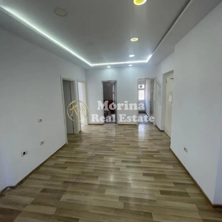 Qera, Apartament, 2+1, Blloku, 700 euro/muaj