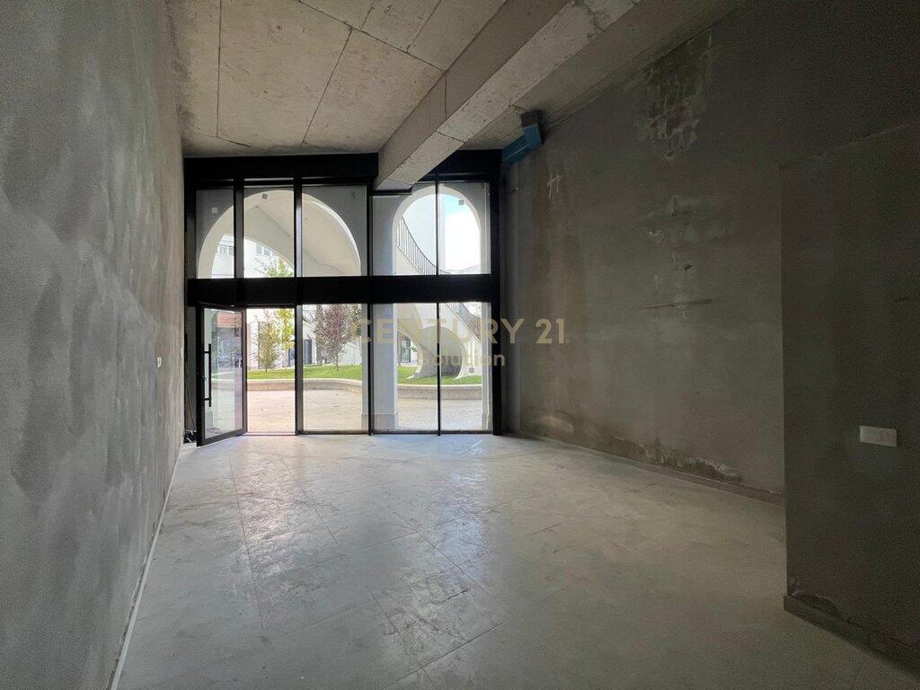FOR RENT AT RIVER RESIDENCE COMMERCIAL UNIT