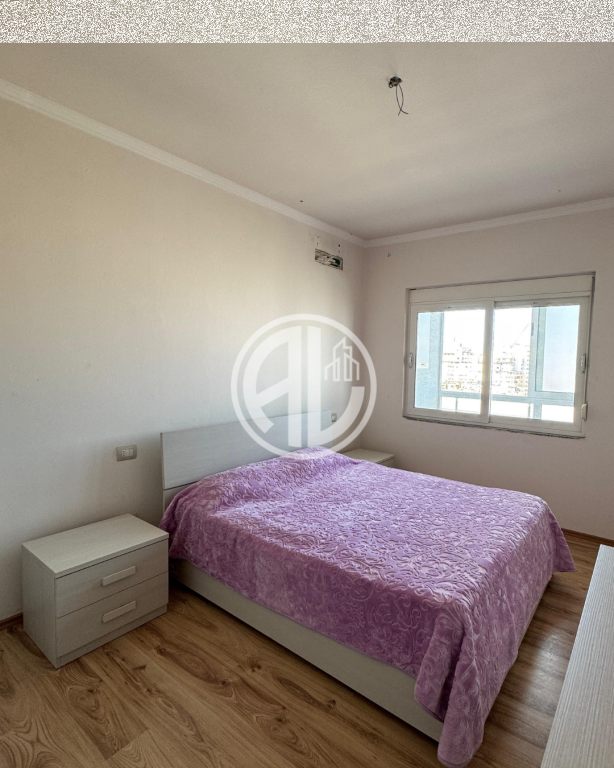 Appartamento 1+1 completamente arredato in vendita, vicino alla Stazione Ferroviaria, Durres.