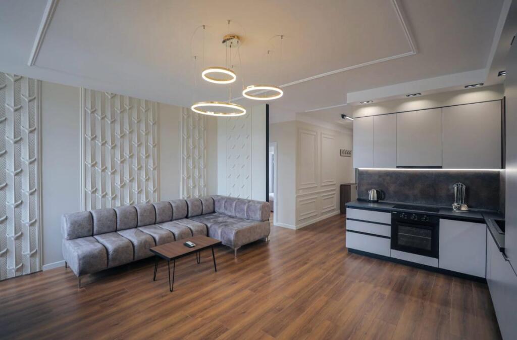 APPARTAMENTO 2+1+2 IN VENDITA - EX ESPOSIZIONE