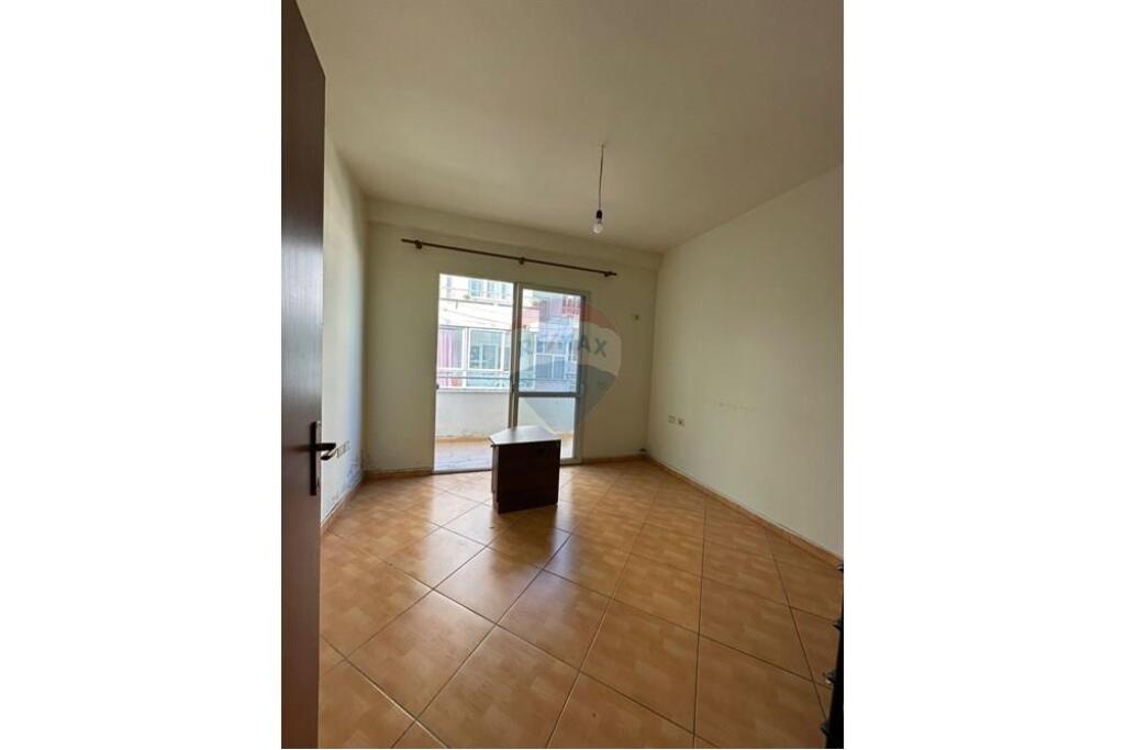 FOR RENT, APARTMENT 2+1+2, FRESKU, TIRANA !