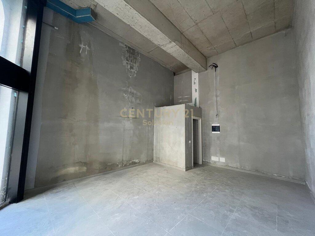 FOR RENT AT RIVER RESIDENCE COMMERCIAL UNIT