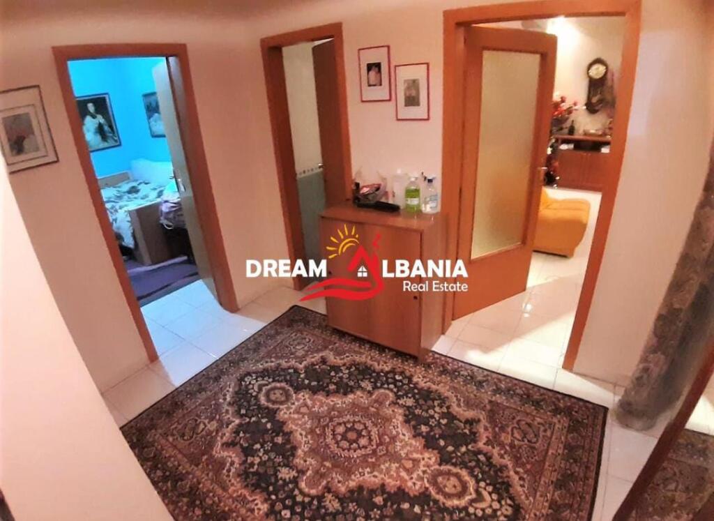 Apartament 3+1 me qera tek Mine Peza prane Prokurorise ne Tirane (ID 4231475)