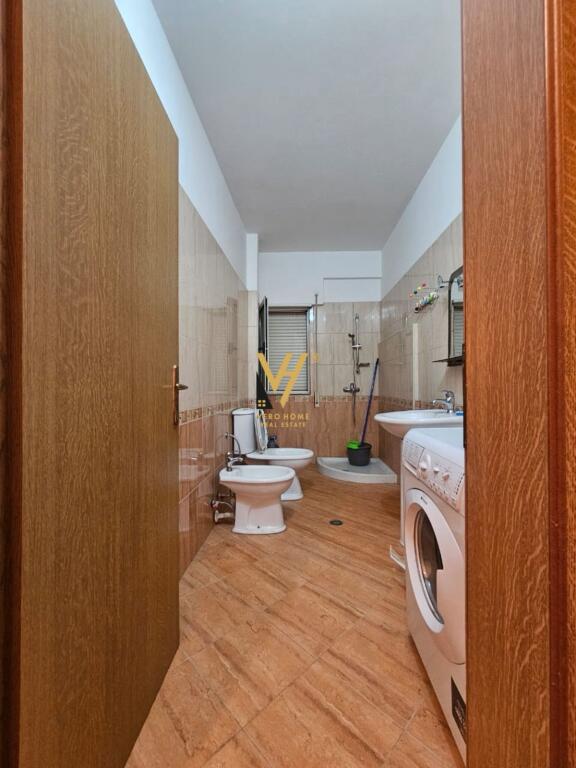 SHITET APARTAMENT 1+1 NE GOLEM 82.300 EURO