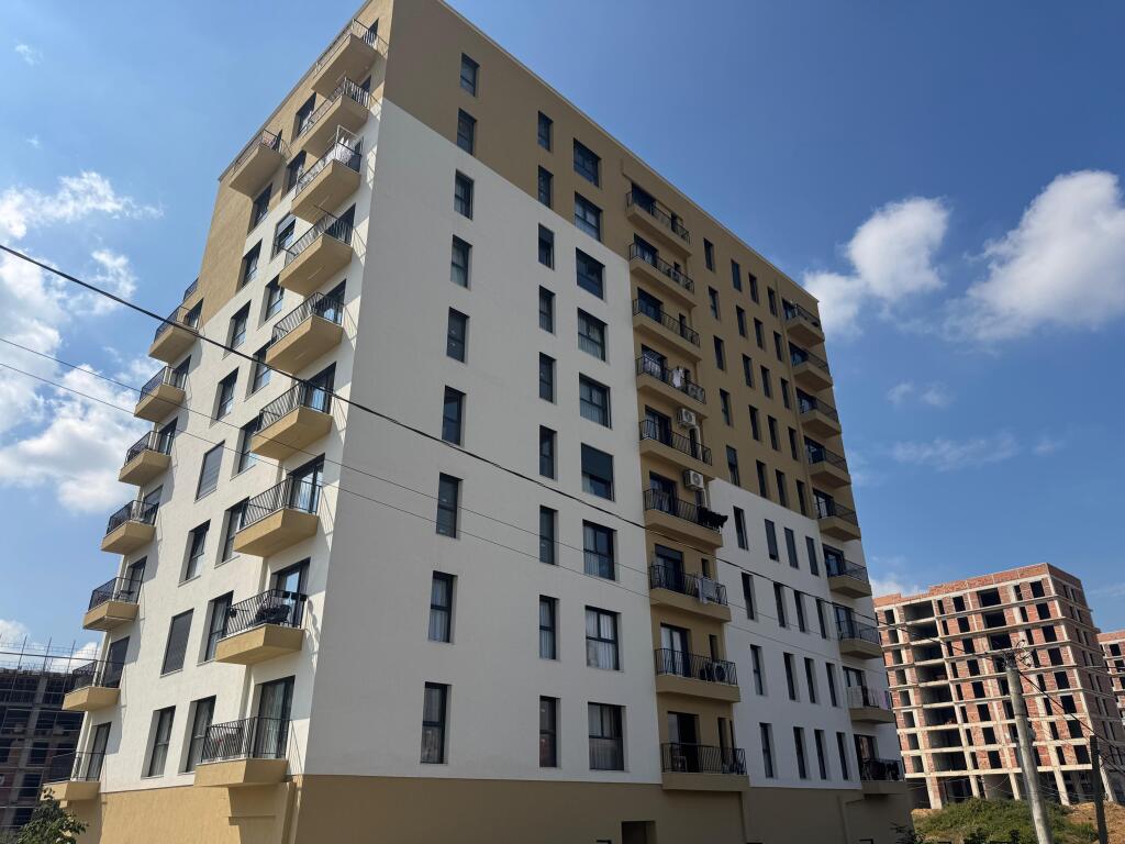 SHITET APARTAMENT 2+1 TEK PORCELANI TIRANE