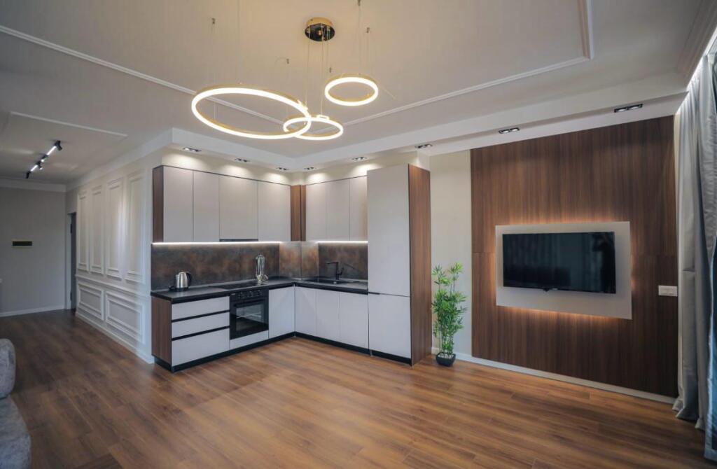 APPARTAMENTO 2+1+2 IN VENDITA - EX ESPOSIZIONE