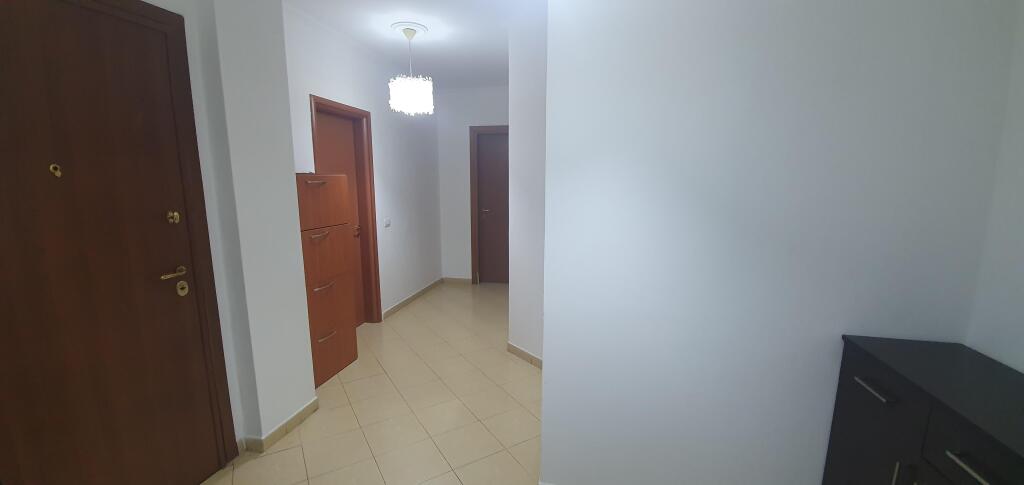 🏠 Appartamento 2+1 in vendita – Ali Demi (vicino alla Banca Credins)