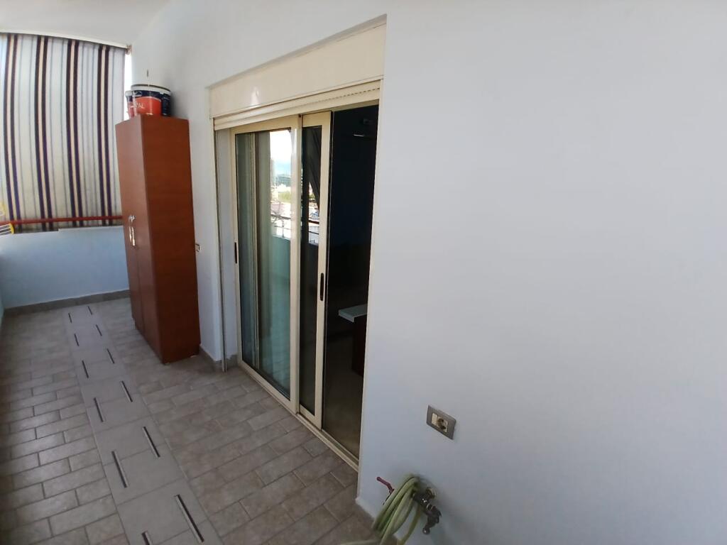 Jepet me qira apartament 2+1 në Zogun e Zi