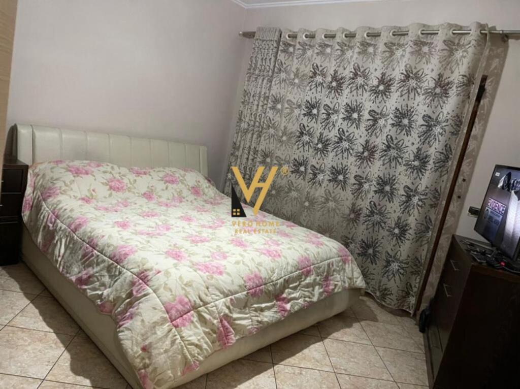 JEPET APARTAMENT 3+1+2+BLK ME QIRA TEK FABRIKA E MIELLIT 650 EURO