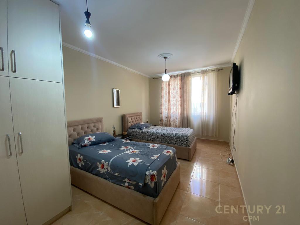TEK KOMPLEKSI FRATARI ASTIR JAPIM ME QIRA APARTAMENT 2+1M