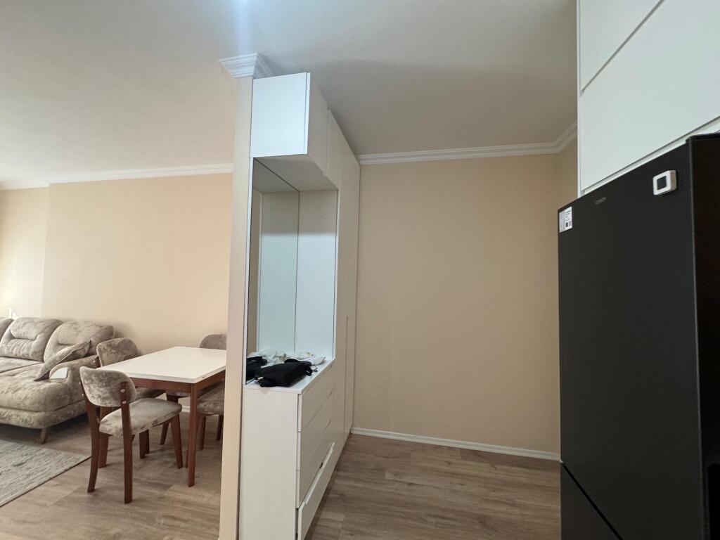 🏡 Apartment for rent 2+1+2 bathrooms 📍 Univers City 📌 6th floor, new building with elevator 🛋️ Newly renovated  💶 Price: 50,000 lek/month ⚠️ Condition: One-year advance payment  📞 For more information or visit, contact.