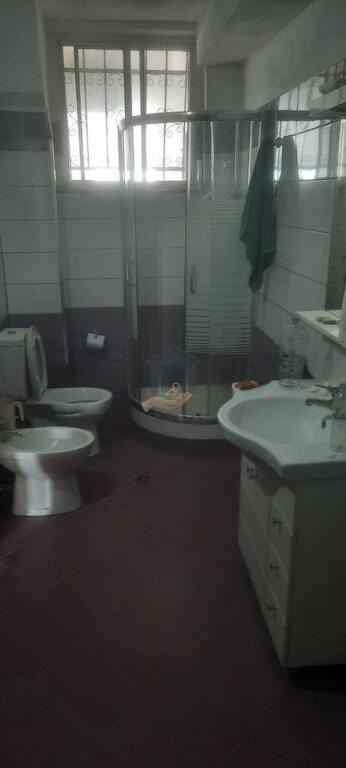 Shitet, Apartament 2+1, Stacioni i Trenit, Durres