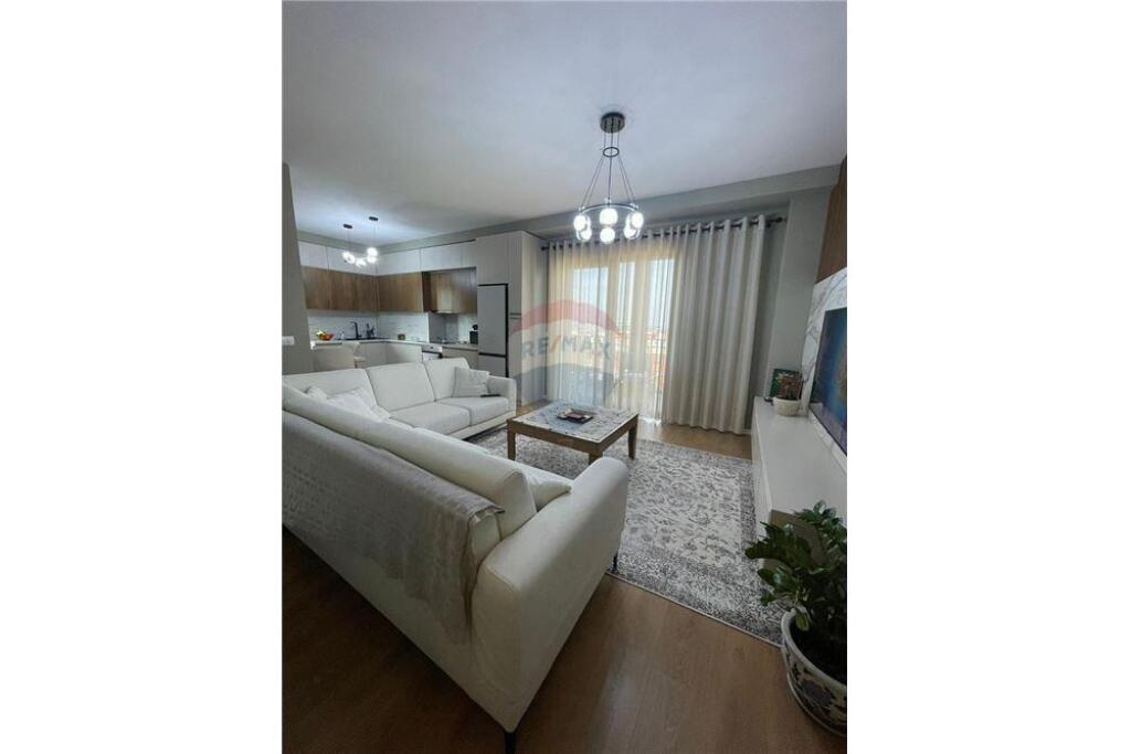 apartment for sale on Kavaja street 2+1