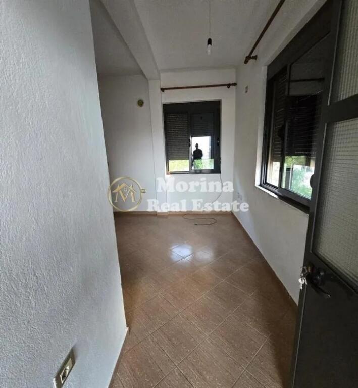 Affitto, Appartamento, 1+1, Amerikan 3, 230 euro/mese