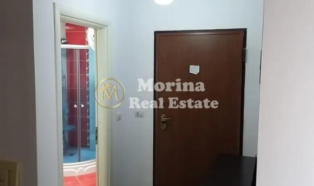 Qera, Apartament 3+1 , Selvia, 800 Euro/Muaj