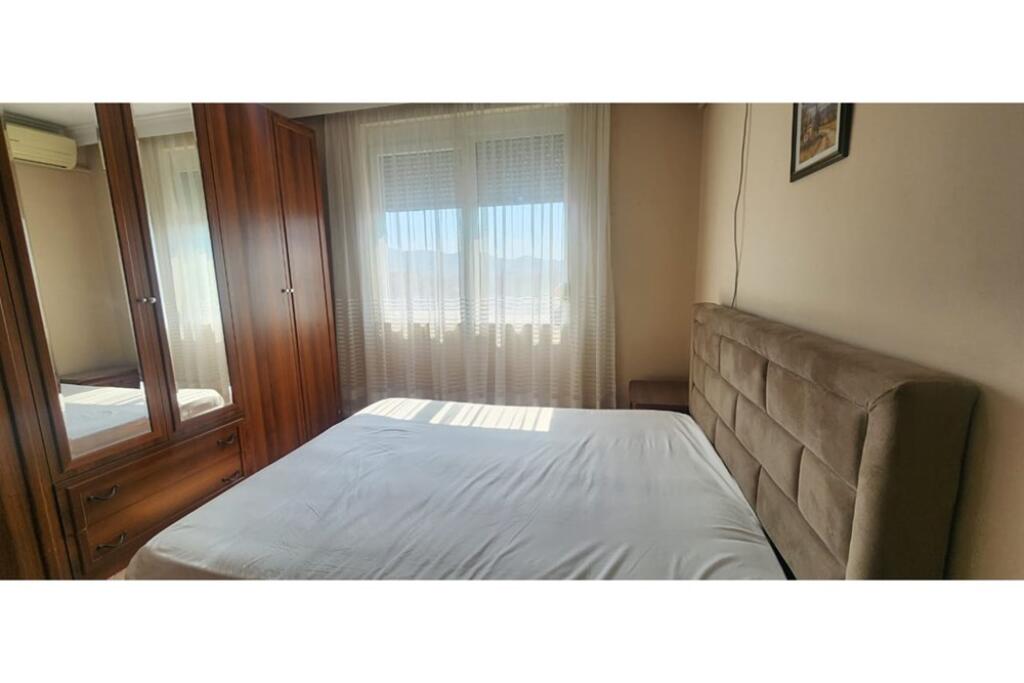 APARTAMENT 1+1 ME QIRA , BLLOK !!