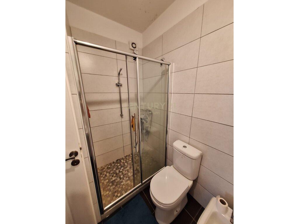 Jepet me qira apartament 1+1 tek PALLATET AGIMI.