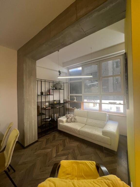 Affittasi appartamento 1+1 a Tirana e Re