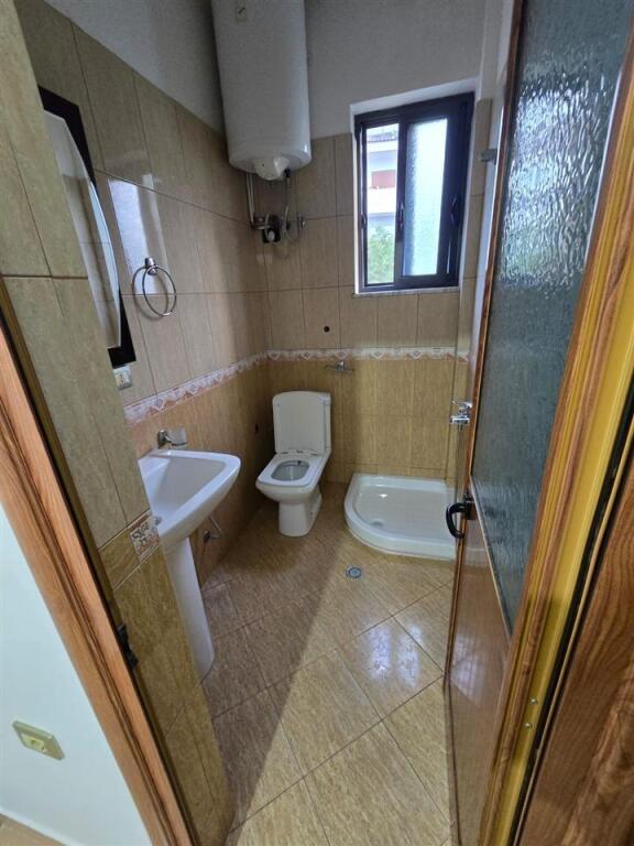APARTMENT 1+1. 23000 LEKE.MISTO MAME.