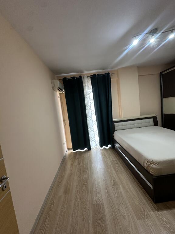 Apartament 2+2+bllk me qera Astir (welli)
