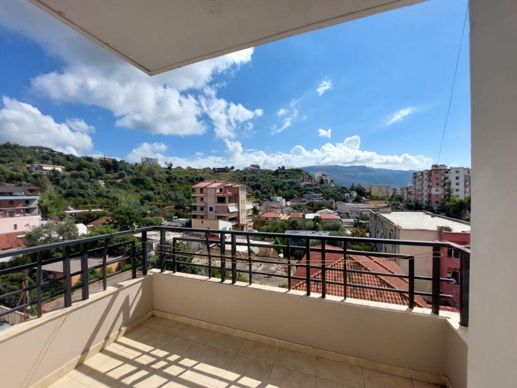 Appartamento 2+1 in affitto a Vlora