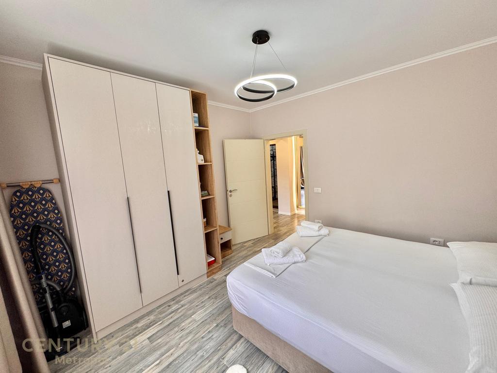 APARTAMENT 1+1 PER QERA TEK 9 KATESHET !